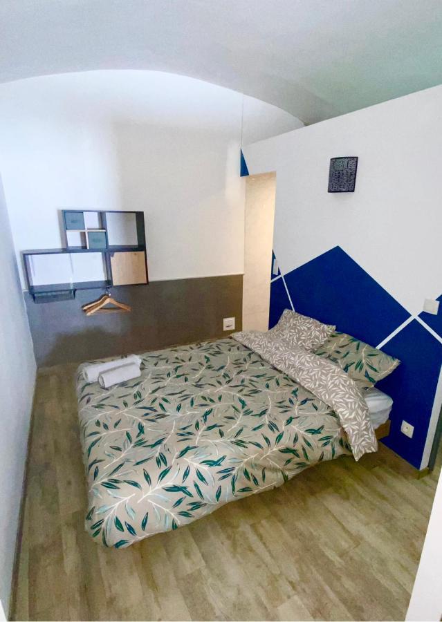 Location T1 Bis Apartment เลอปูแซง ภายนอก รูปภาพ